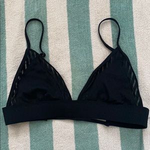 RIP CURL bikini top.